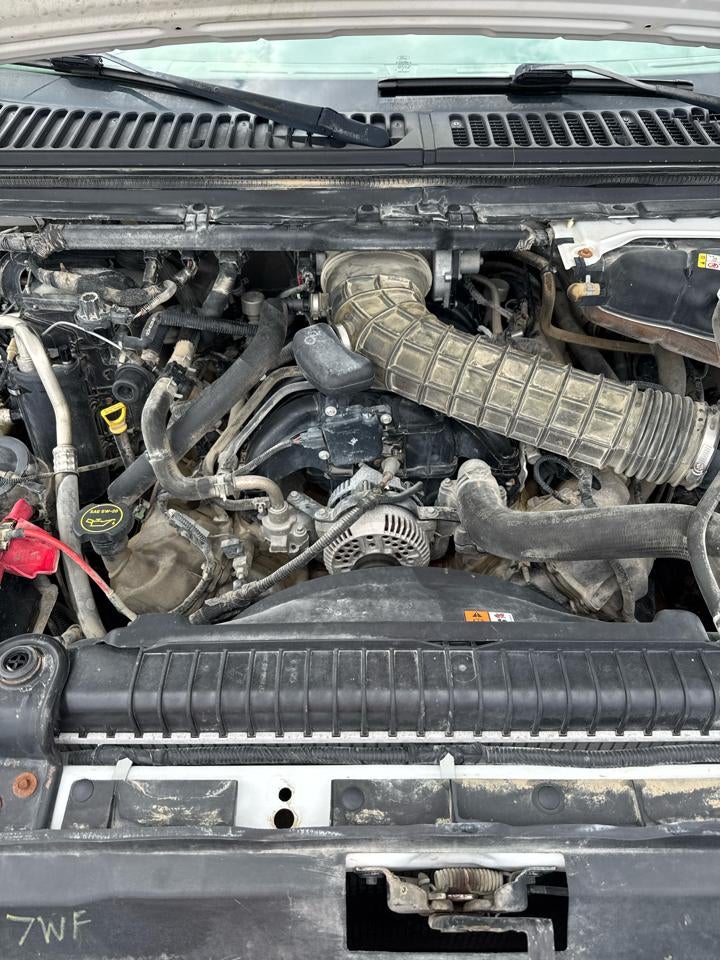 2005 Ford Super Duty F-250 Supercab 142" Lariat 4WD