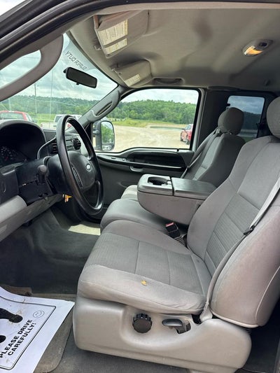 2005 Ford Super Duty F-250 Supercab 142" Lariat 4WD
