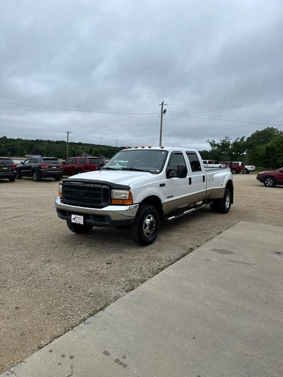 2000 Ford Super Duty F-350 DRW Lariat 4WD Crew Cab 8' Box