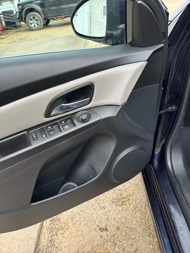 2015 Chevrolet Cruze 4dr Sdn Auto 1LT