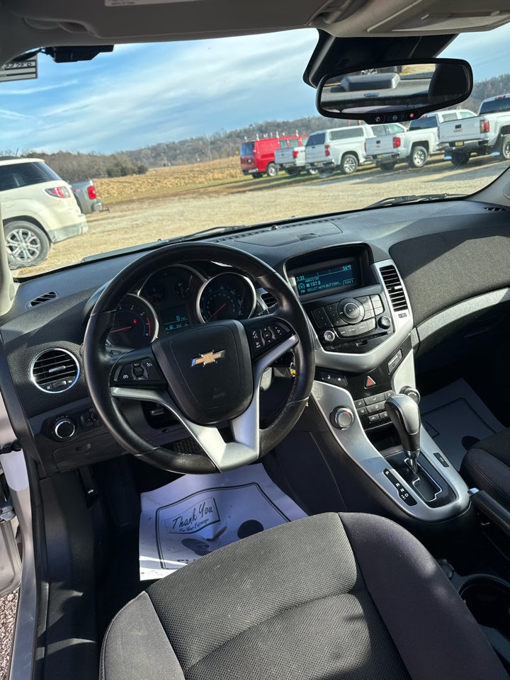 2012 Chevrolet Cruze 4dr Sdn ECO