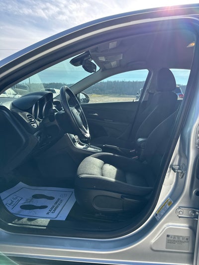 2012 Chevrolet Cruze 4dr Sdn ECO