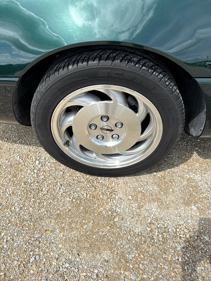 1995 Chevrolet Corvette 2dr Convertible