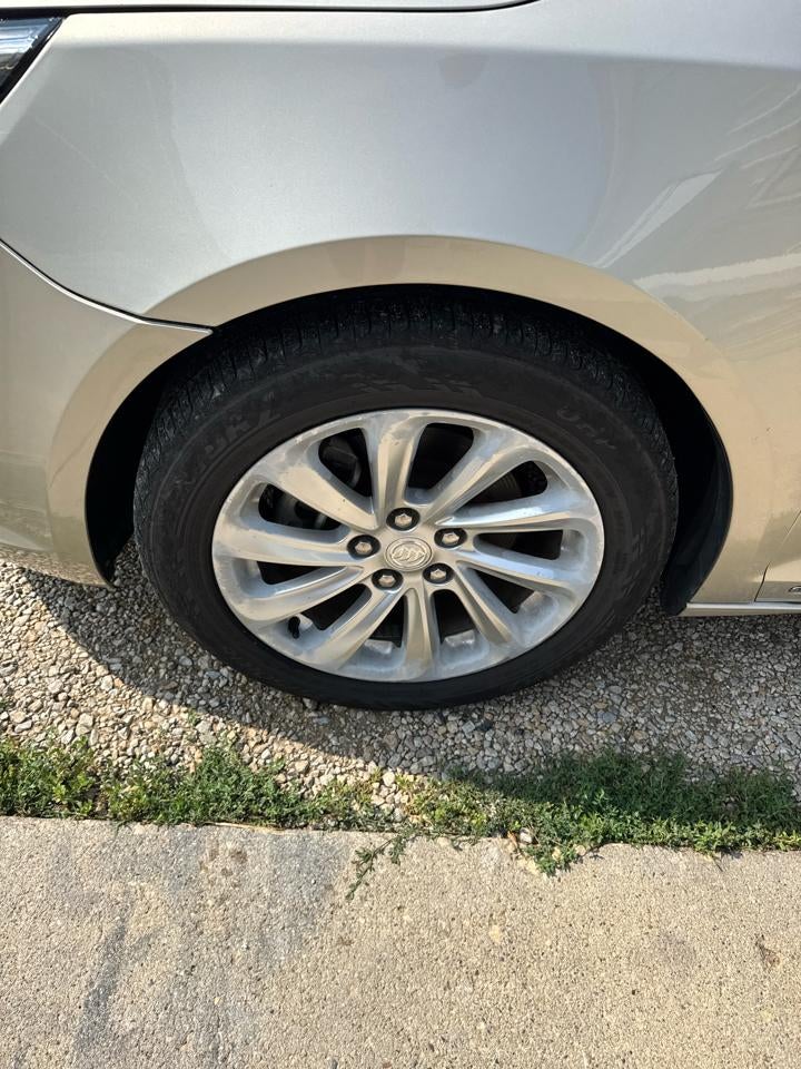2016 Buick LaCrosse 4dr Sdn Base FWD