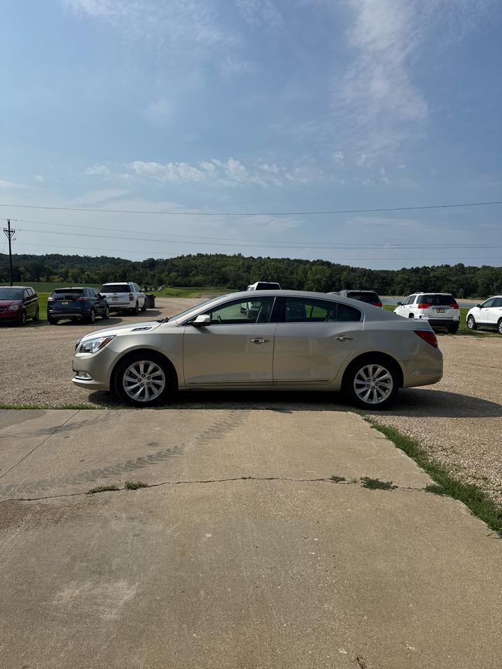 2016 Buick LaCrosse 4dr Sdn Base FWD