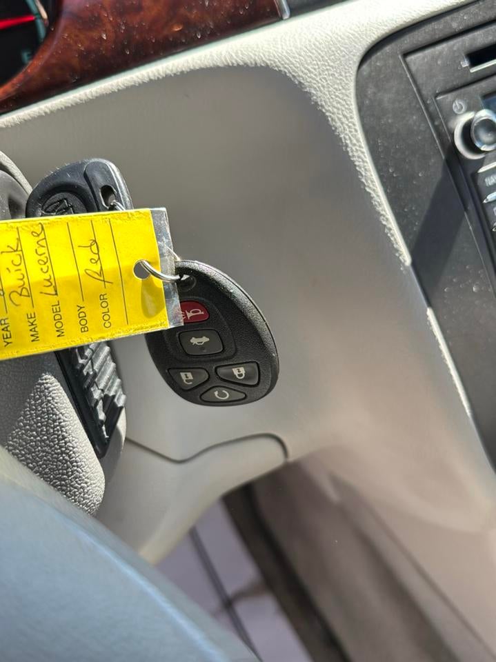 2011 Buick Lucerne 4dr Sdn CXL Premium