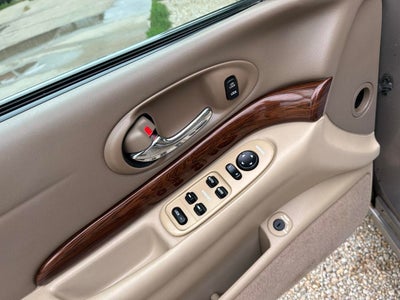 2004 Buick LeSabre 4dr Sdn Custom