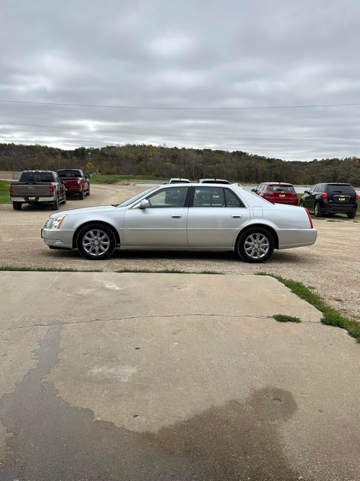 2009 Cadillac DTS 4dr Sdn w/1SC