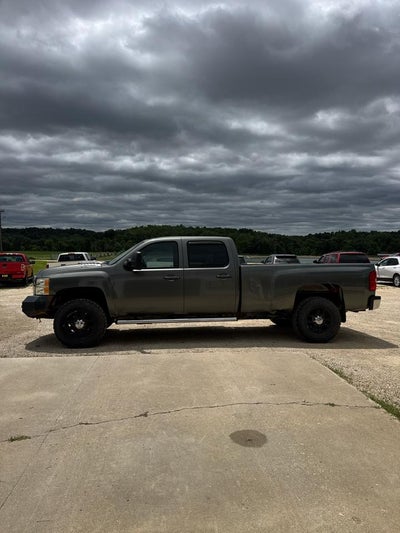 2011 Chevrolet Silverado 2500HD LTZ Crew Cab Long Box 4WD