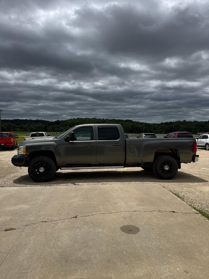 2011 Chevrolet Silverado 2500HD LTZ Crew Cab Long Box 4WD