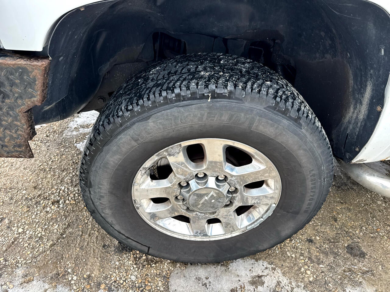 2011 Chevrolet Silverado 3500HD 4WD Crew Cab 153.7" SRW LT