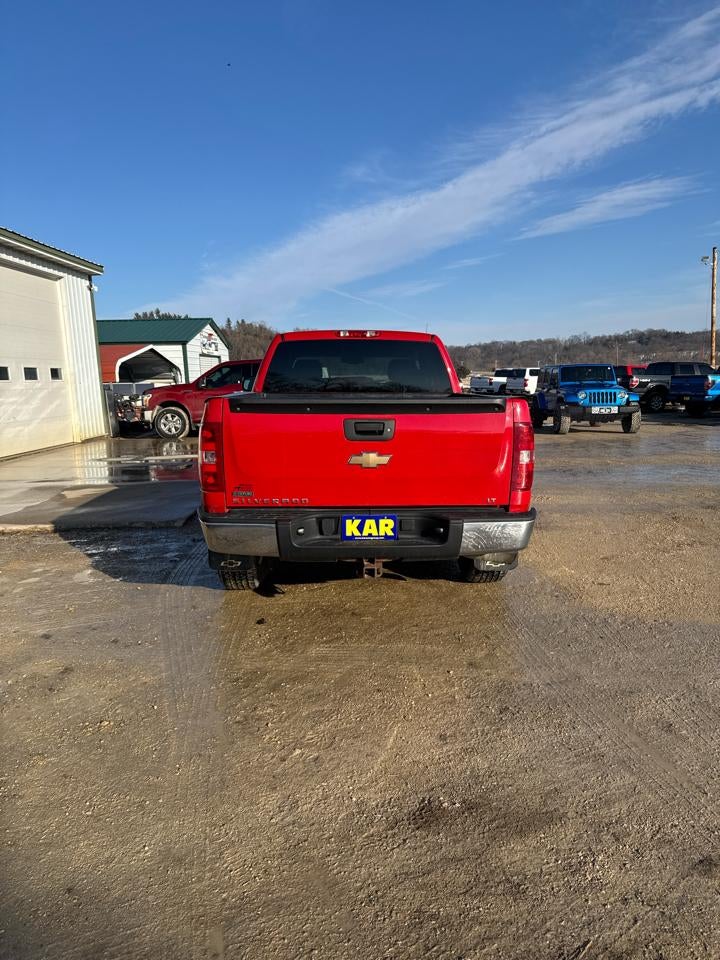 2009 Chevrolet Silverado 1500 4WD Ext Cab 143.5" LT