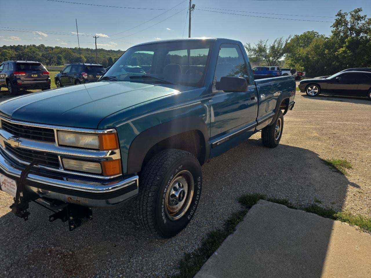 1998 Chevrolet C/K 2500 HD Reg Cab 131.5" WB 4WD C6P