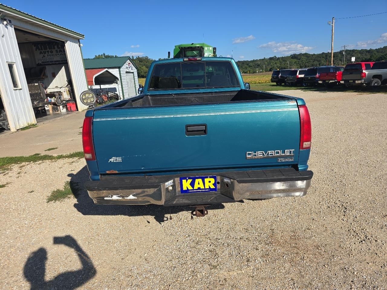 1998 Chevrolet C/K 2500 HD Reg Cab 131.5" WB 4WD C6P