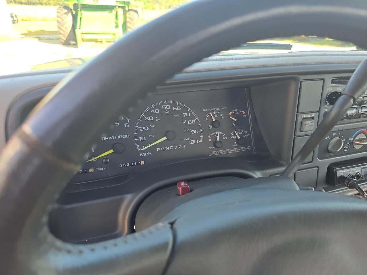 1998 Chevrolet C/K 2500 HD Reg Cab 131.5" WB 4WD C6P