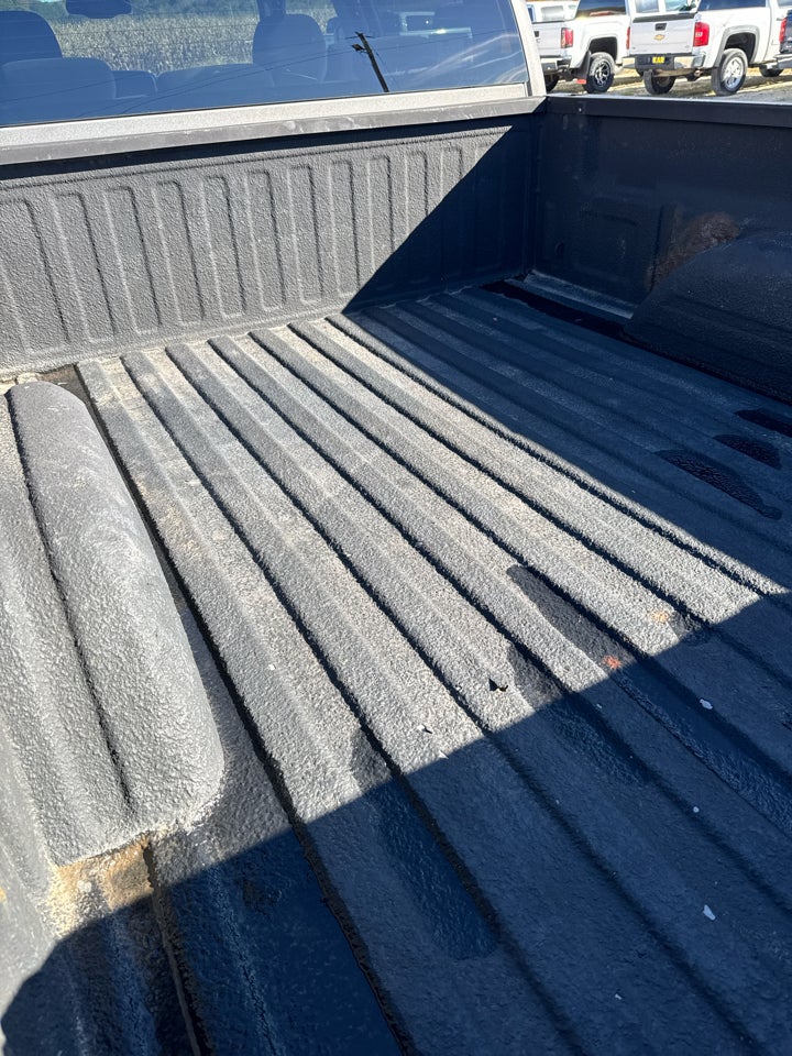 2006 Chevrolet Silverado 2500HD Crew Cab 153" WB 4WD LT1