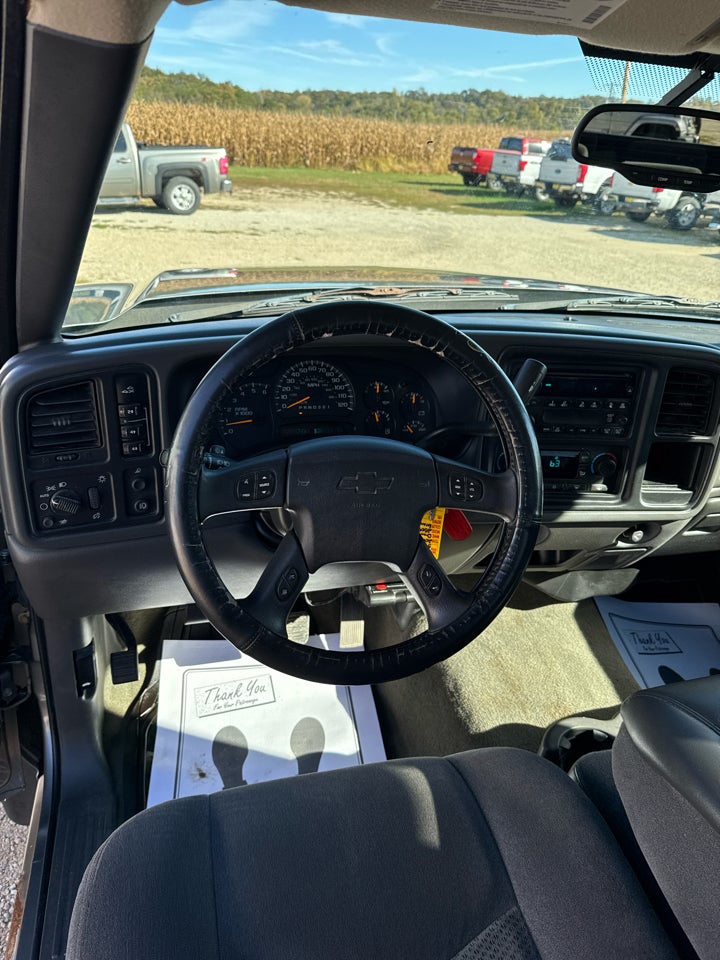 2006 Chevrolet Silverado 2500HD Crew Cab 153" WB 4WD LT1
