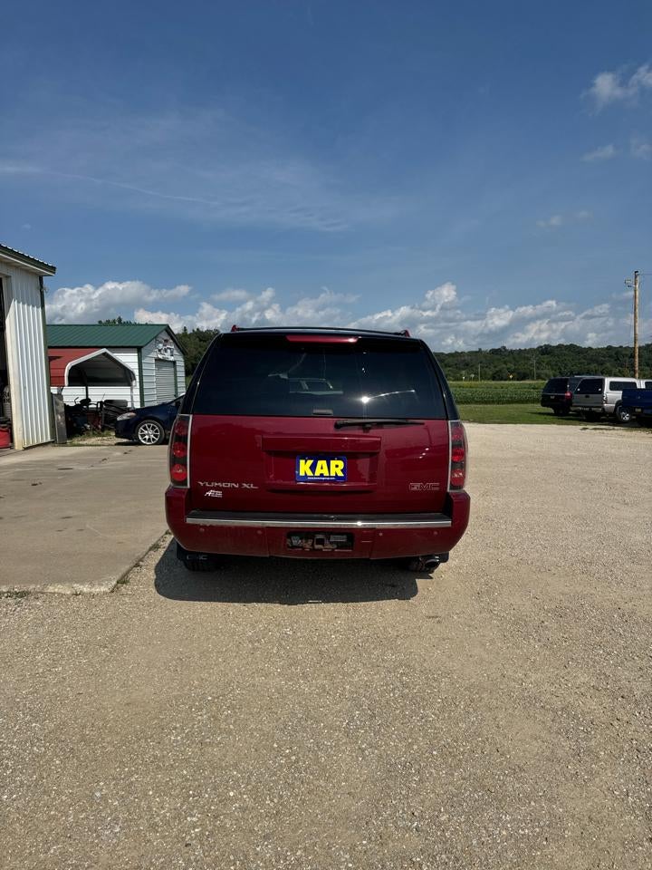 2007 GMC Yukon XL Denali AWD 4dr 1500