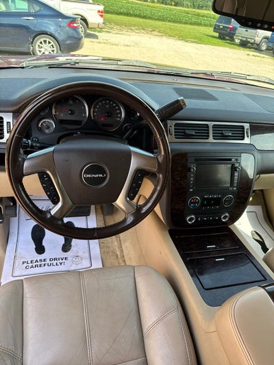 2007 GMC Yukon XL Denali AWD 4dr 1500
