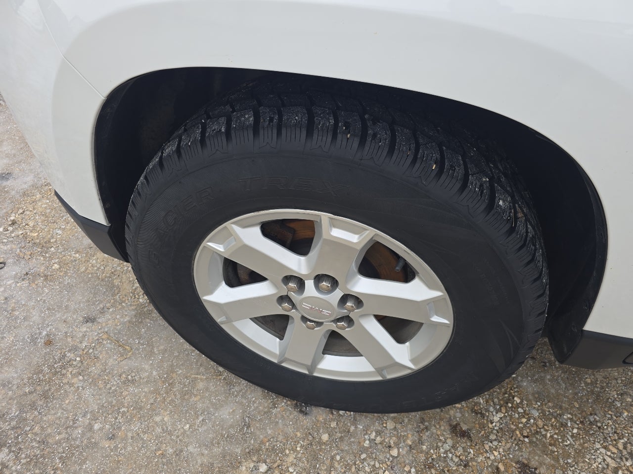 2016 GMC Acadia FWD 4dr SLE w/SLE-1