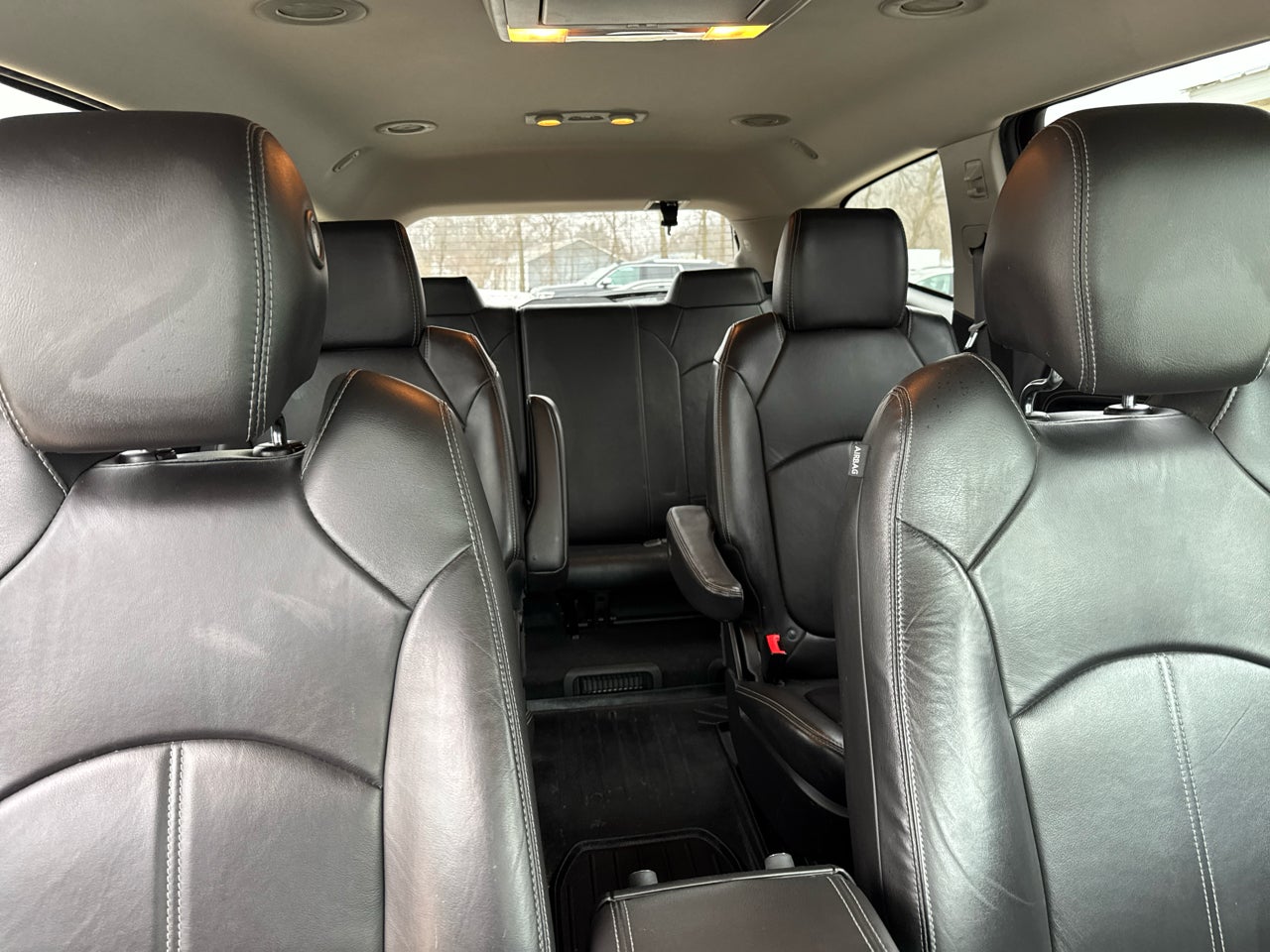 2016 Chevrolet Traverse AWD 4dr LT w/2LT