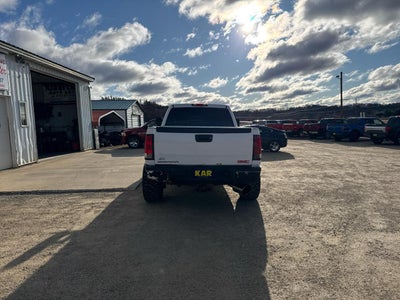 2011 GMC Sierra 2500HD 4WD Crew Cab 153.7" Denali