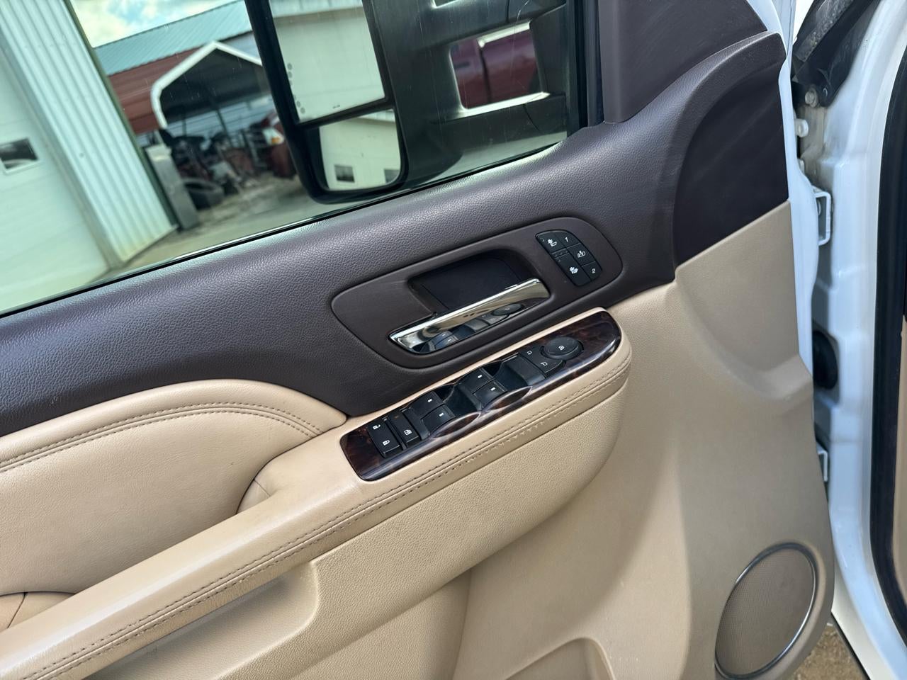 2011 GMC Sierra 2500HD 4WD Crew Cab 153.7" Denali