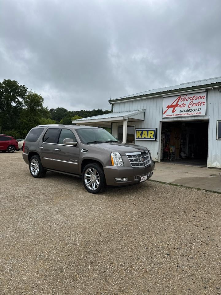 2014 Cadillac Escalade AWD 4dr Platinum