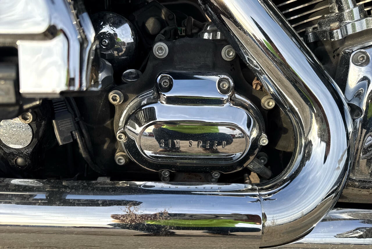 2010 Harley-Davidson FLHTCU Ult EG Classic Base