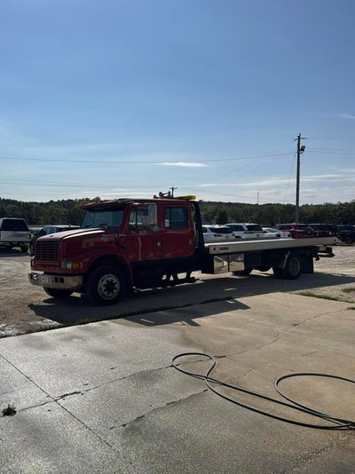 2002 International 4700 -