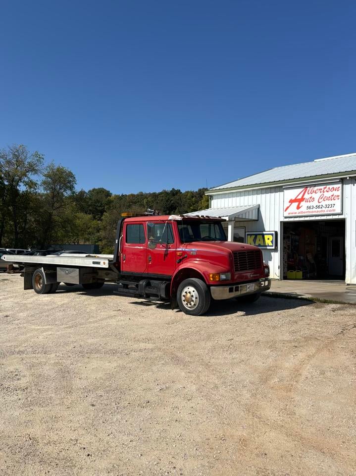 2002 International 4700 -