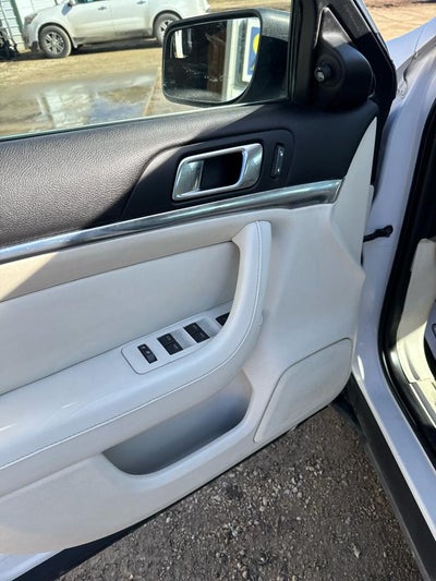 2011 Lincoln MKS 4dr Sdn 3.7L FWD