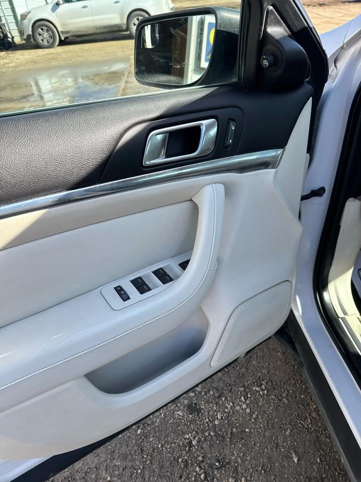 2011 Lincoln MKS 4dr Sdn 3.7L FWD