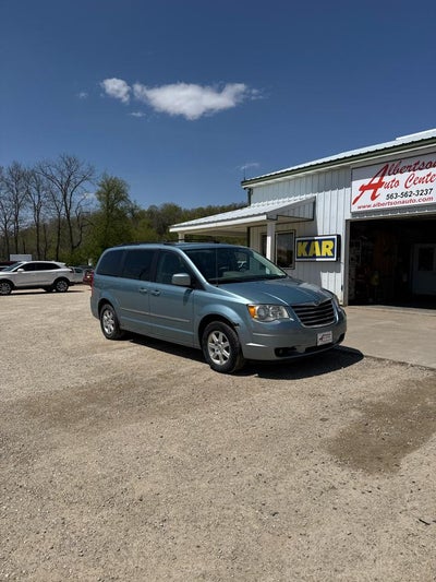 2010 Chrysler Town & Country 4dr Wgn Touring