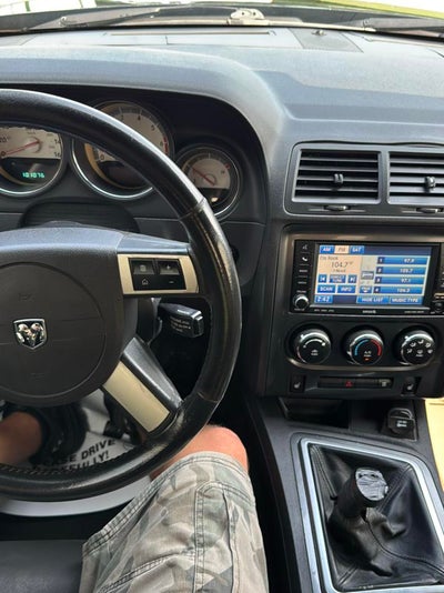 2010 Dodge Challenger 2dr Cpe R/T