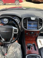 2013 Chrysler 300 4dr Sdn RWD