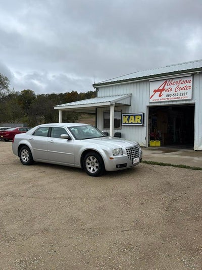 2007 Chrysler 300 4dr Sdn 300 Touring RWD