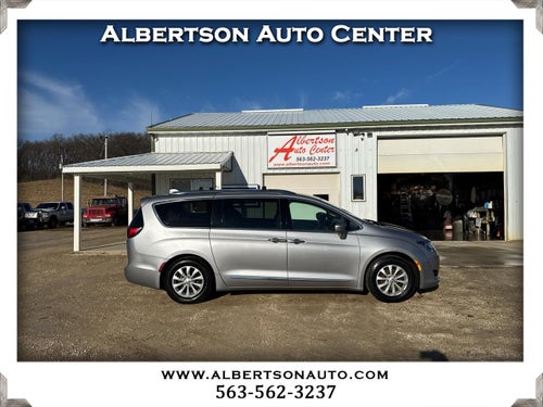 2018 Chrysler Pacifica Touring L FWD