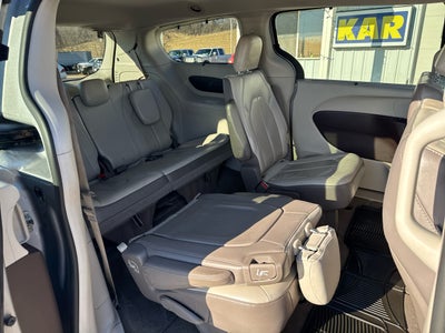 2018 Chrysler Pacifica Touring L FWD