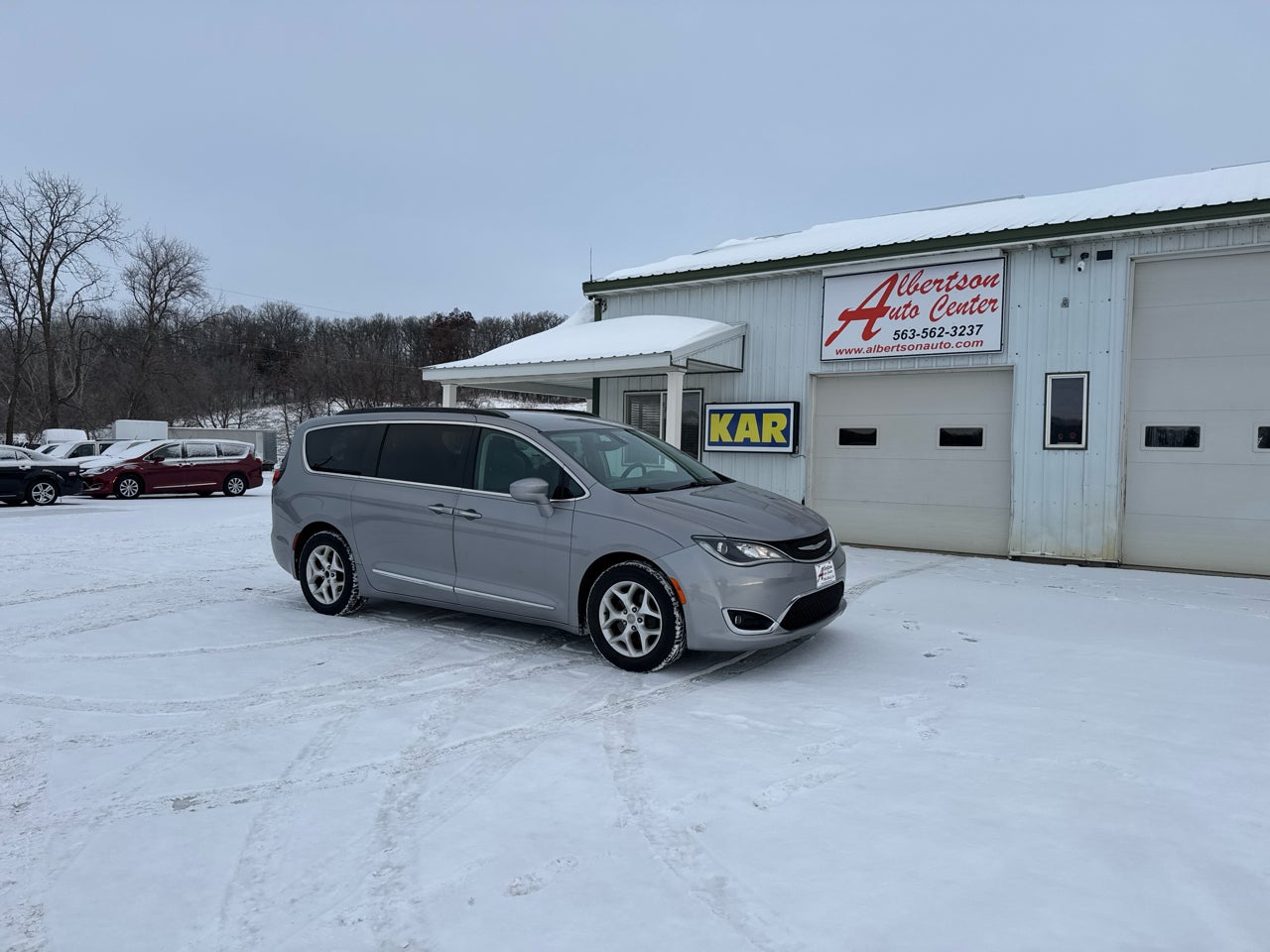 2017 Chrysler Pacifica Touring-L FWD