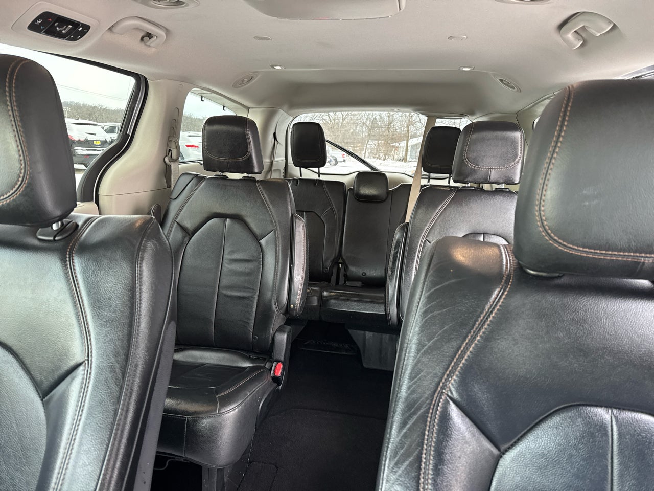 2017 Chrysler Pacifica Touring-L FWD