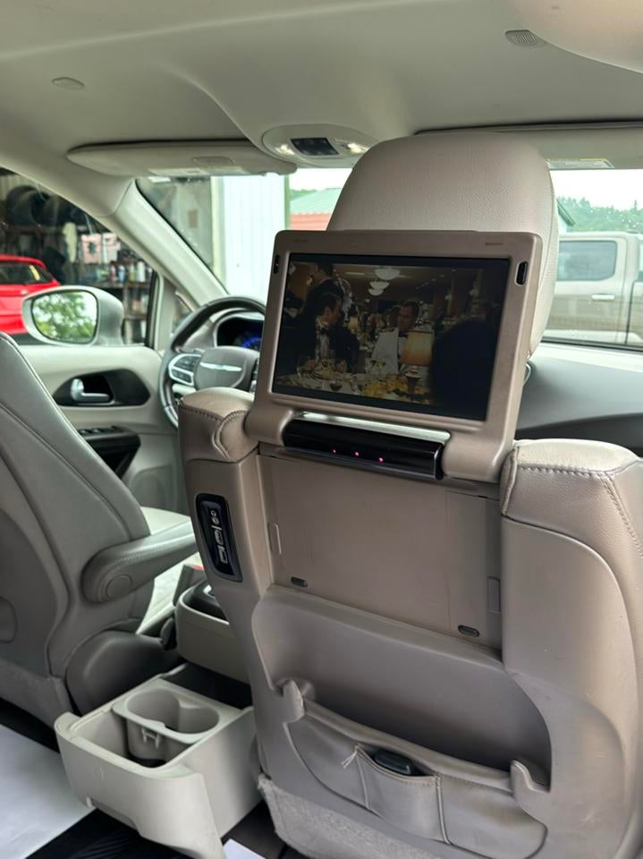 2017 Chrysler Pacifica Touring-L Plus FWD