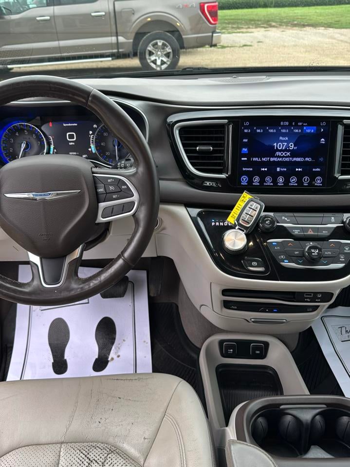 2017 Chrysler Pacifica Touring-L Plus FWD