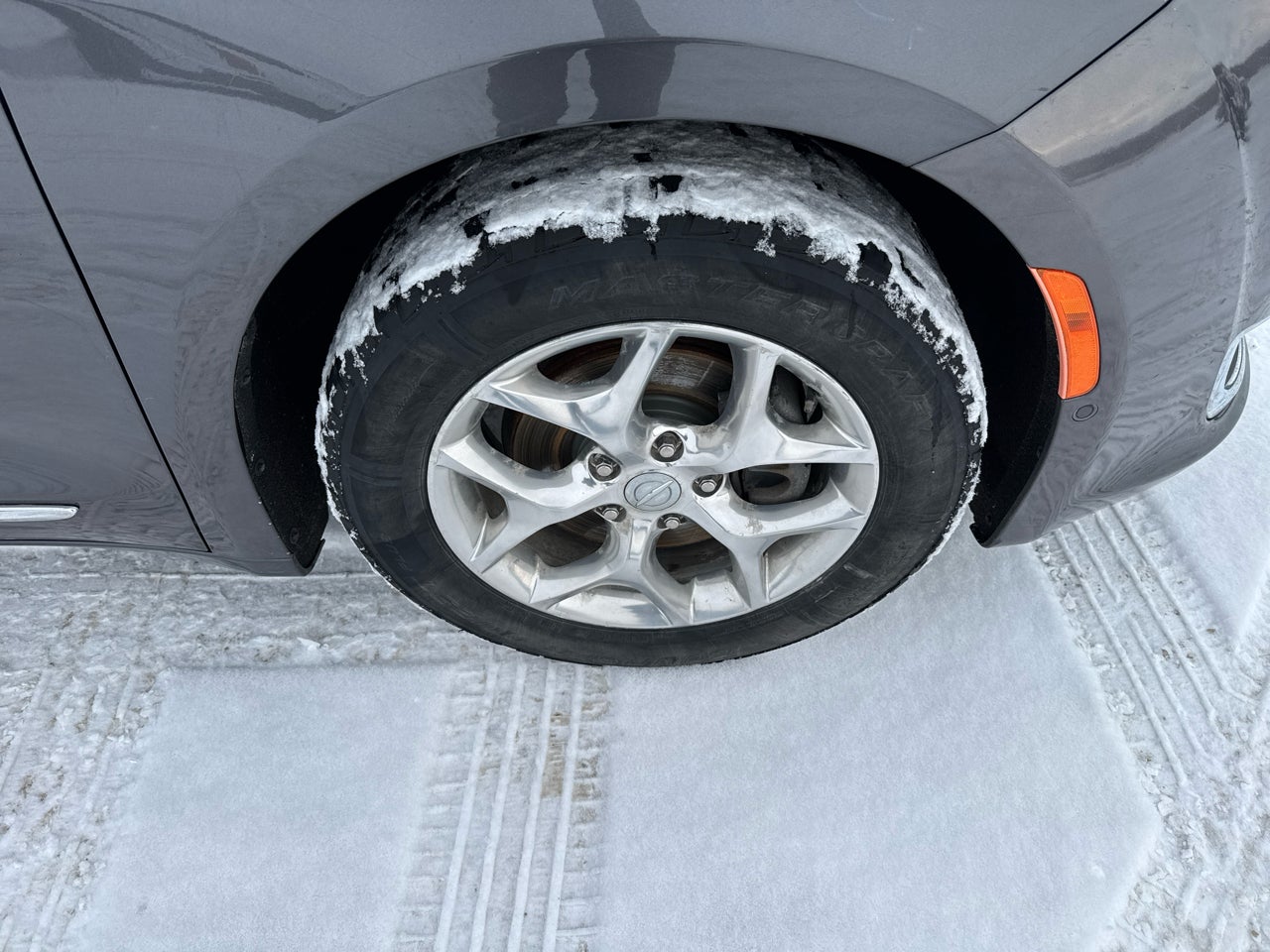 2017 Chrysler Pacifica Limited FWD