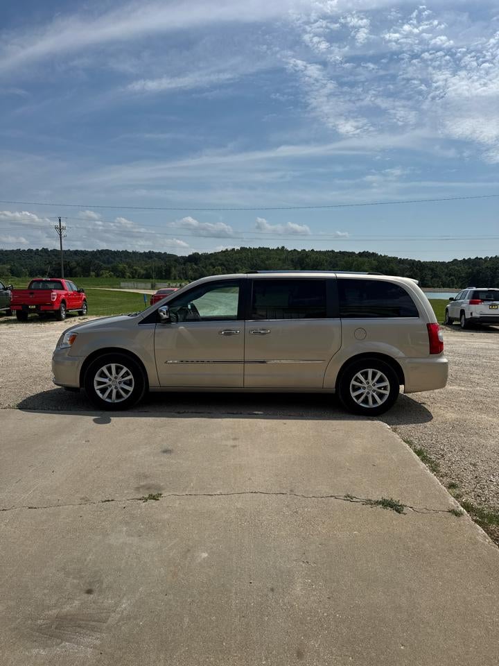 2016 Chrysler Town & Country 4dr Wgn Limited
