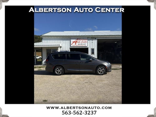 2018 Chrysler Pacifica Limited FWD