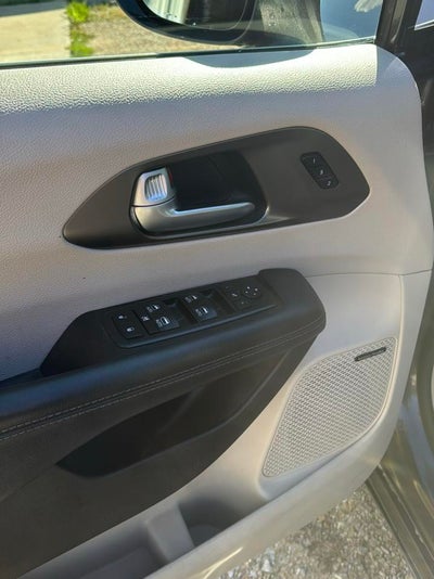 2018 Chrysler Pacifica Limited FWD