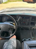 2005 Chevrolet Silverado 1500 Crew Cab 143.5" WB LS