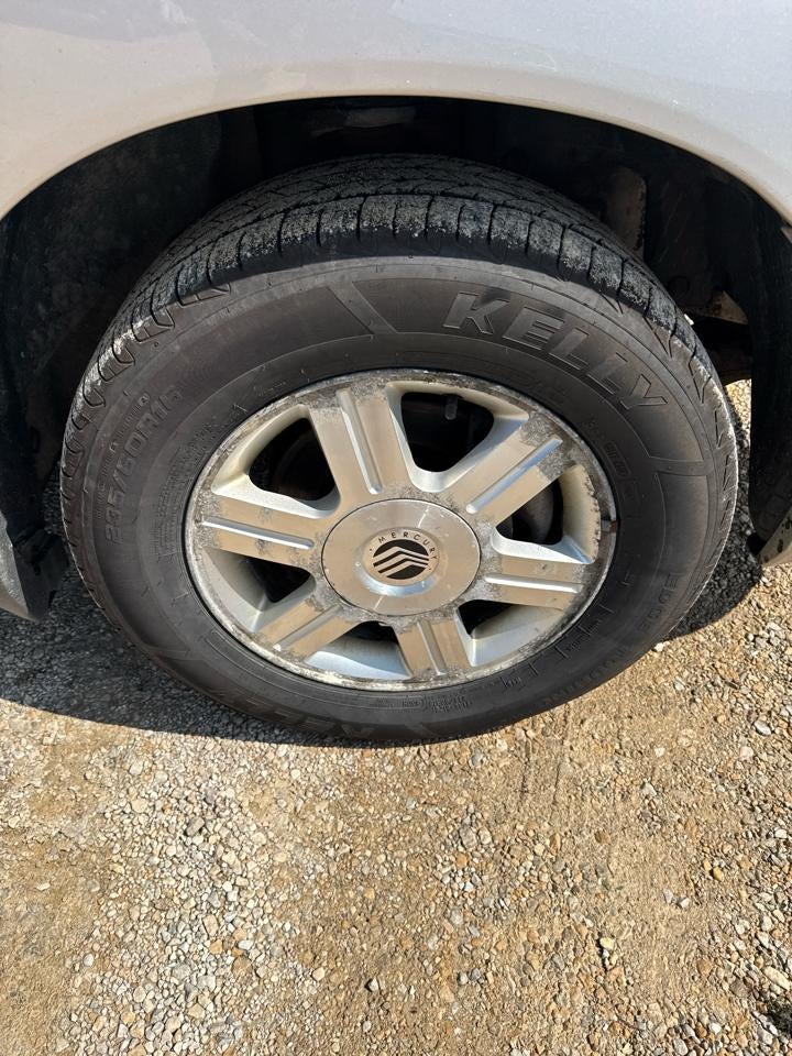 2005 Mercury Monterey 4dr Convenience