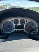 2005 Mercury Monterey 4dr Convenience